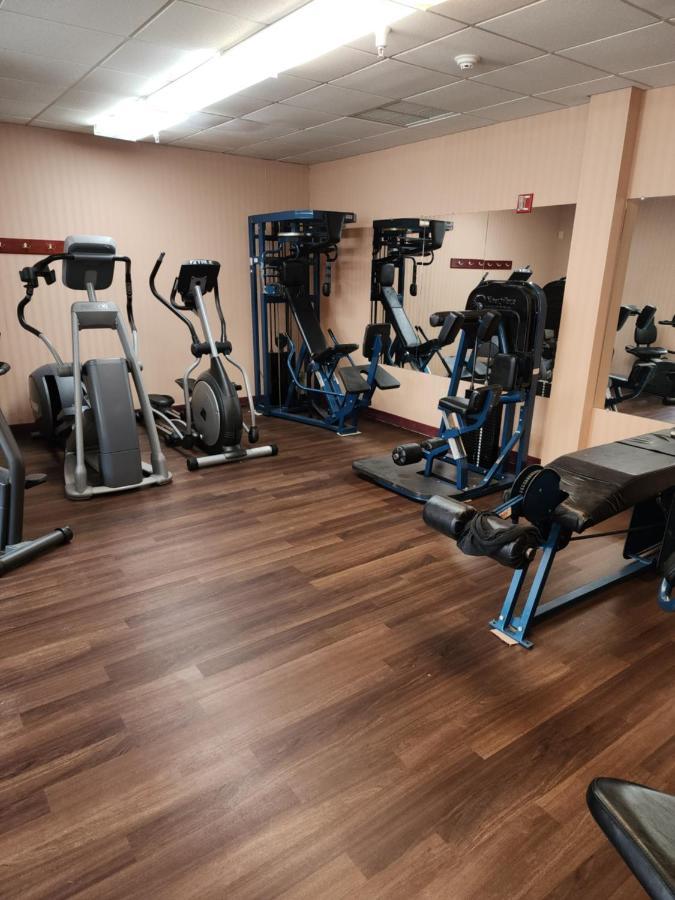 Quality Inn & Suites Bellville - Mansfield Exteriör bild
