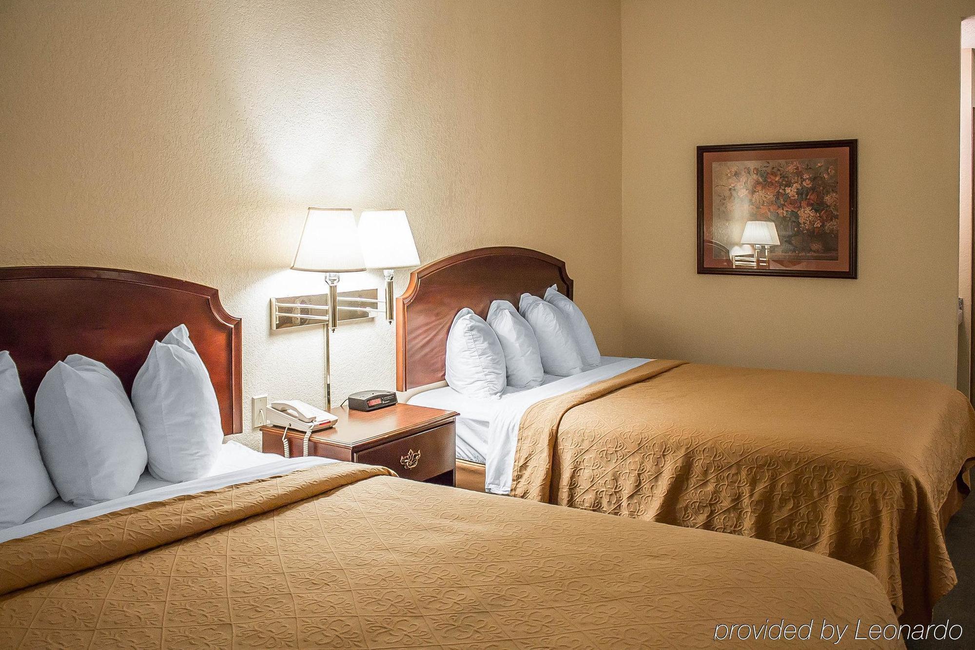 Quality Inn & Suites Bellville - Mansfield Exteriör bild
