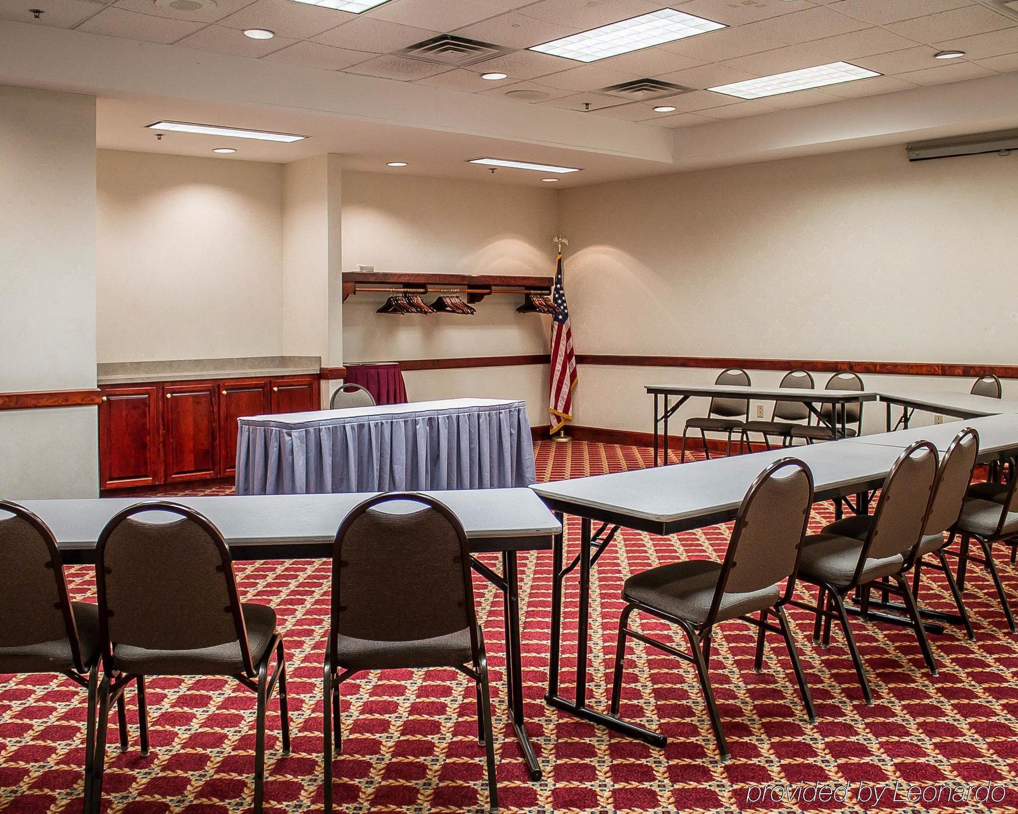 Quality Inn & Suites Bellville - Mansfield Exteriör bild